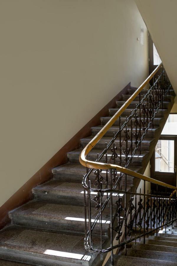 Cichy Apartament Obok Wawelu Tarlowska Краков Экстерьер фото